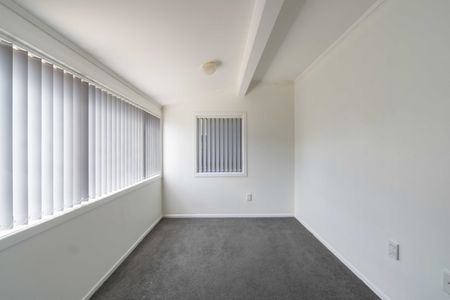 Low Maintenance Two Bedroom Home in Ideal Location - Photo 4