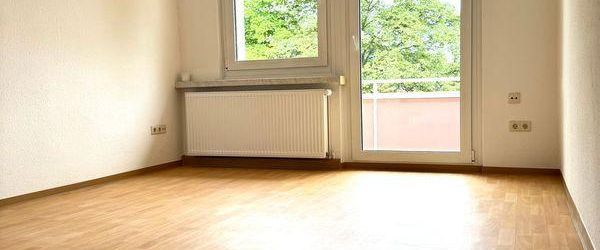 Attraktive kleine 3-Raum-Wohnung - Erstbezug nach umfangreicher Sanierung! - Foto 1