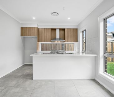 Stylish Single-Level Living - Photo 6