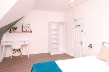 1 bedroom in a house share to rent - Photo 5