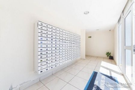 Apartamento com 2 quartos e 48m² para alugar em Jardim Leopoldina, Porto Alegre. - Foto 4