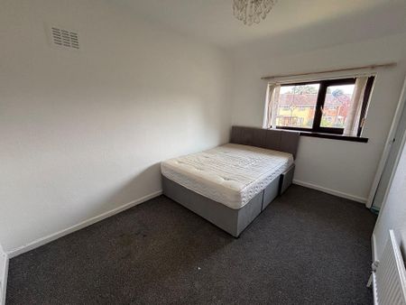 3 bedroom property to rent - Photo 2
