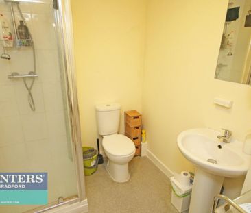 1 bedroom Flat To Let - Photo 5