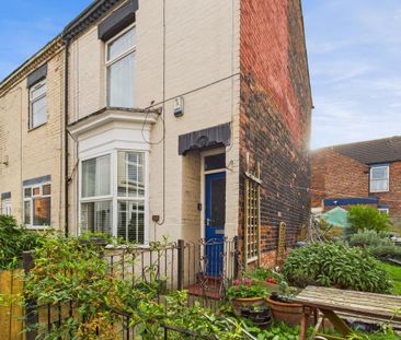 2 bedroom end of terrace house to rent - Photo 5