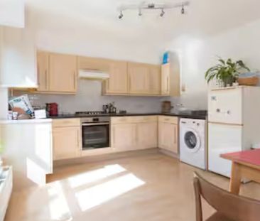 Room in a Shared Flat, Lordship Grove, N16 - Photo 3