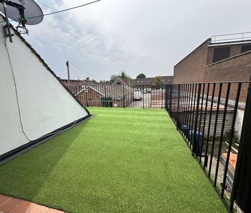 4 bedroom apartment to rent - Photo 3