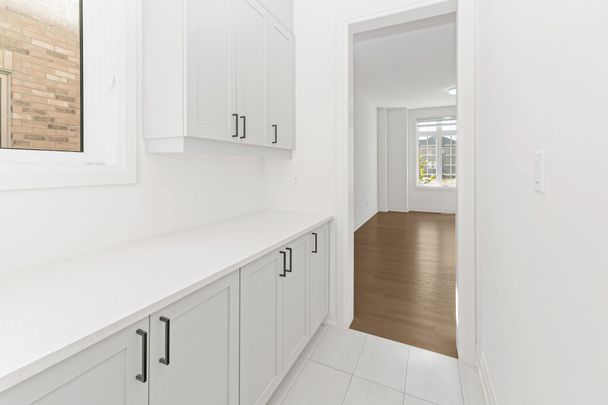 For Lease - 11 Wintergreen Lane, Adjala-Tosorontio, Ontario - Photo 1