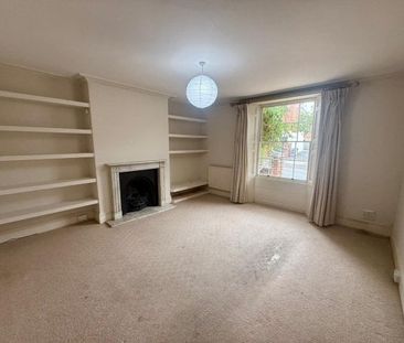 Loves Grove, Worcester, WR1 - Photo 1