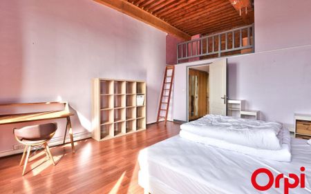 Appartement à louer 4 pièces • 109,24 m2 Lyon 1 - Photo 3