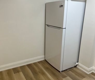 For Lease - 98 Frontenac Avenue Unit# 1, Toronto, Ontario - Photo 4