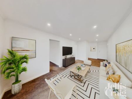 2 Bed, 1 Bath - Photo 4