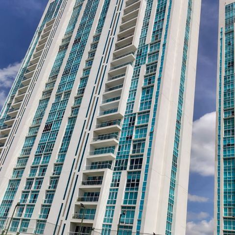 RENTA DEPTO JURIQUILLA TOWERS AMUEBLADO - Photo 1