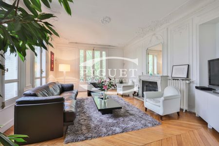 Tout savoir sur cet appartement dans le quartier Gros Caillou, à Paris 7ème - Photo 3