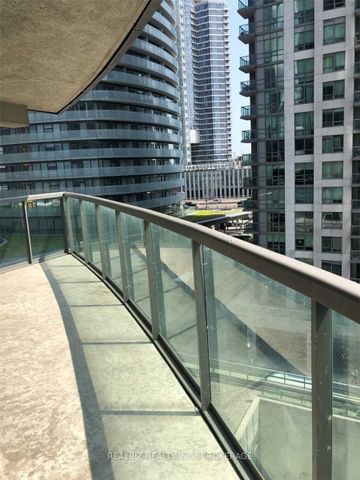 For Lease - 30 Grand Trunk Crescent Unit# 811, Toronto, Ontario - Photo 4
