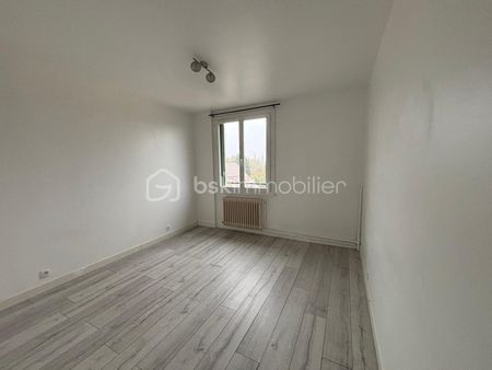 Appartement de 56,88 m² à Etampes - Photo 4