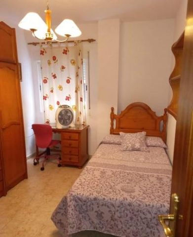Flat - Granada (Constitucion) - Photo 2