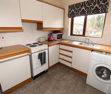 8 Martin Park, Shore Road, Newtownabbey, BT37 9RQ - Photo 3