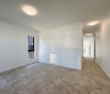 BRAND NEW HOUSE FOR LEASE - Photo 4