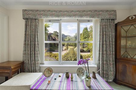 2 bedroom retirement property to rent - Photo 4