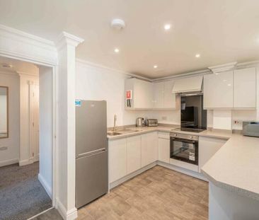 42, Phoenix Boulevard - Photo 1