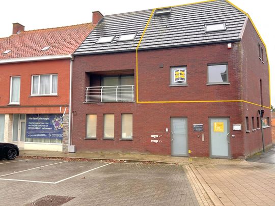 Ruim duplex-appartement met 2 slaapkamers en terras. - Foto 1
