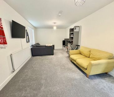 Peets Bridge Drive, St Helens WA9 5AQ - Photo 1