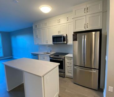 For Lease - 50 Kaitting Trail Unit# 114, Oakville, Ontario - Photo 1