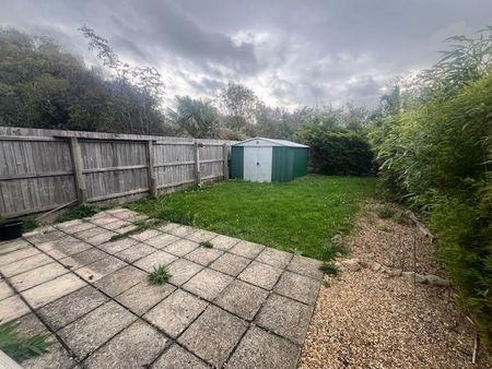 3 bedroom bungalow to rent - Photo 4