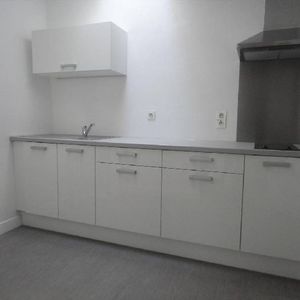 Location Appartement 1 pièce 29m² CHERBOURG-EN-COTENTIN 50100 - Photo 2
