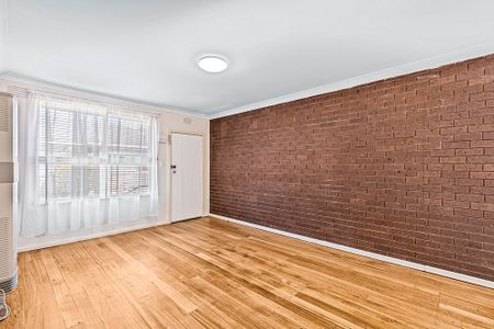 East Street Hideaway - Photo 2