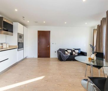1 bedroom flat to rent - Photo 4