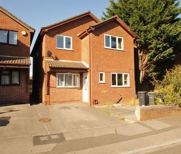 Winton, Bournemouth - Photo 3