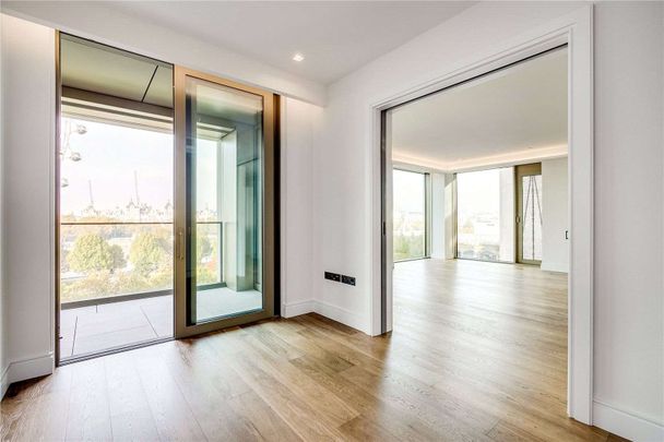 Luxury 3 bed apartment with river views situated in Southbank Place. One of the most desirable new developments that central London has to offer. - Photo 1