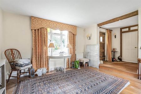 5 bedroom detached house to rent - Photo 4