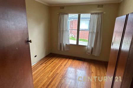 Spacious Family Home in a Peaceful Doveton Location - Photo 3