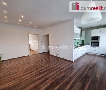 Pronájem bytu 2+1 54 m2 - Фото 2