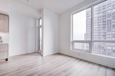 For Lease - 395 Bloor Street Unit# 2012, Toronto, Ontario - Photo 2