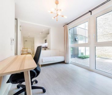 Studio to rent - Photo 2