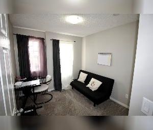 3 Bed 2.5 Bath Dbl Garage Home for Rent Edgemont - Photo 5