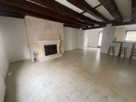 Location Maison 5 pièces 123m² - Photo 2