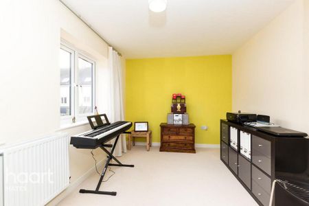 3 bedroom townhouse to rent - Photo 2