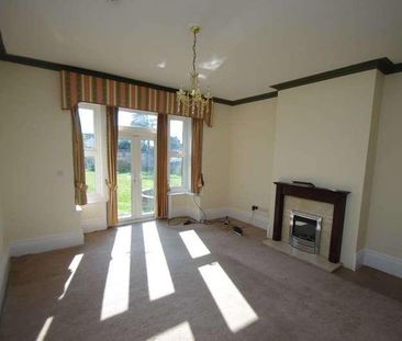 Bushey, Bushey, WD23 - Photo 1