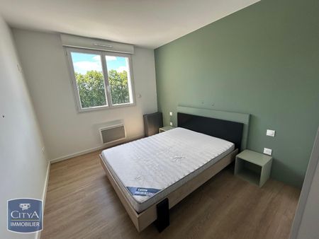 Location Appartement 3 pièces 70m² AGEN 47000 - Photo 5