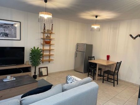 T2 EN HYPER CENTRE VILLE SUR COUR INTERIEURE - Photo 2