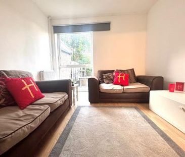 4 Bed Student Home - 60 Kemsing Gardens - Photo 6