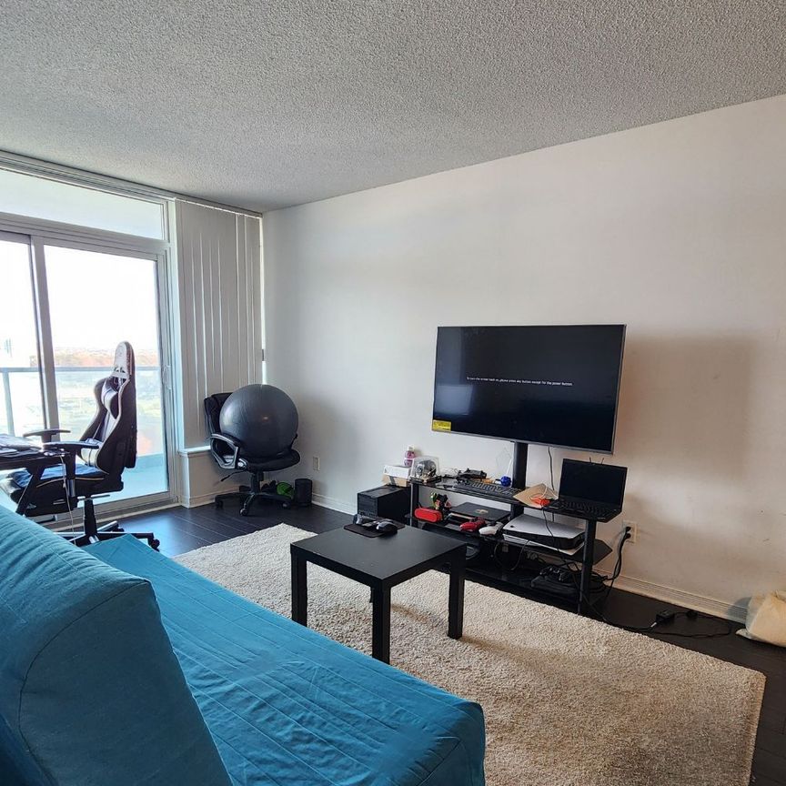 For Lease - 4900 Glen Erin Drive Unit# 1601, Mississauga, Ontario - Photo 1