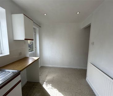 Grebe Road, Bridgwater, TA6 - Photo 6