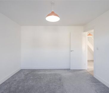 3 bedroom bungalow to rent - Photo 3