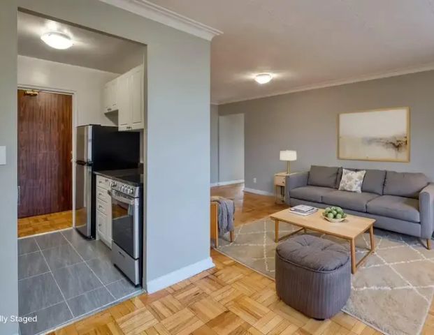 1500 Eglinton Ave W | 1500 Eglinton Avenue West, East York - Photo 1