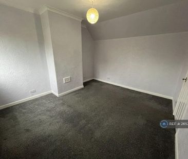 3 bedroom terraced house to rent - Photo 6